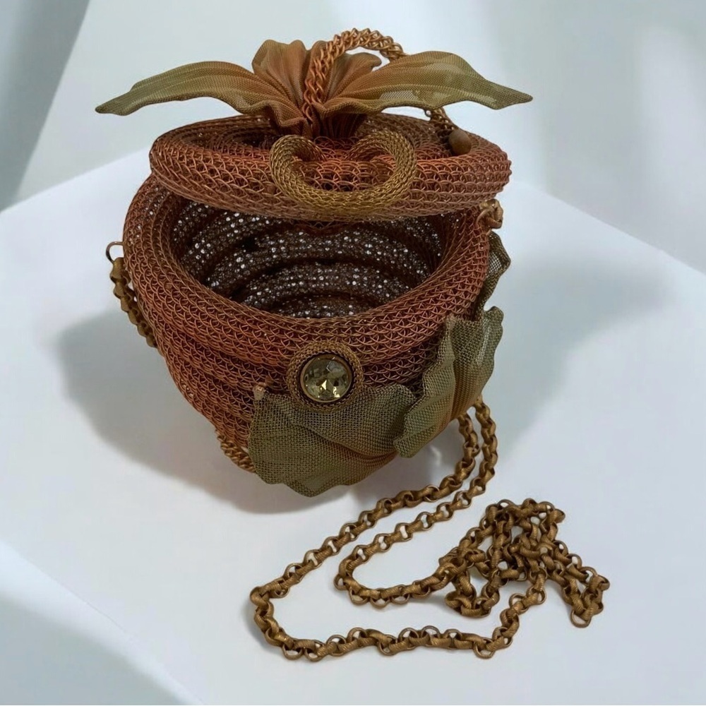 Sarah Cavender Metalworks Handbag Apple Shape, Copper & Gold, Art Collectible - Picture 2 of 10